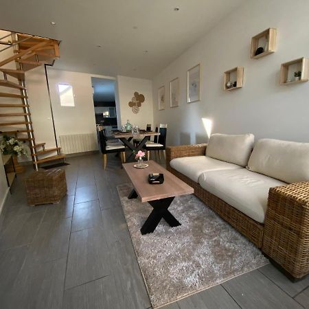 Gite Comme Chez Soi Ducey Les Cheris Exteriér fotografie